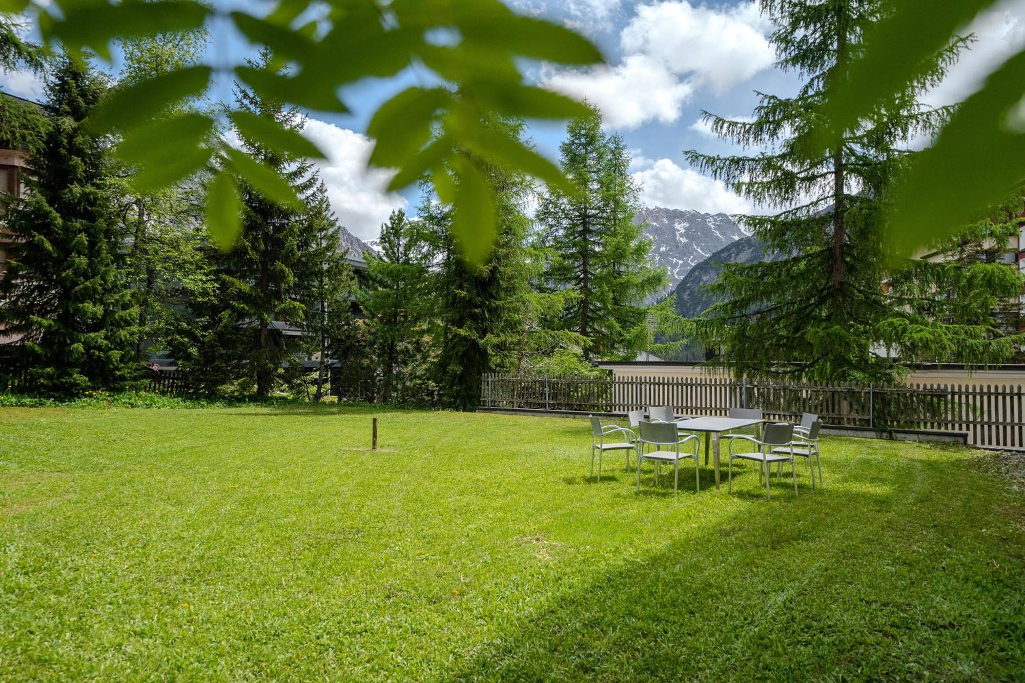 Haus Padrun 6 By Arosa Vacationsアパートメント エクステリア 写真
